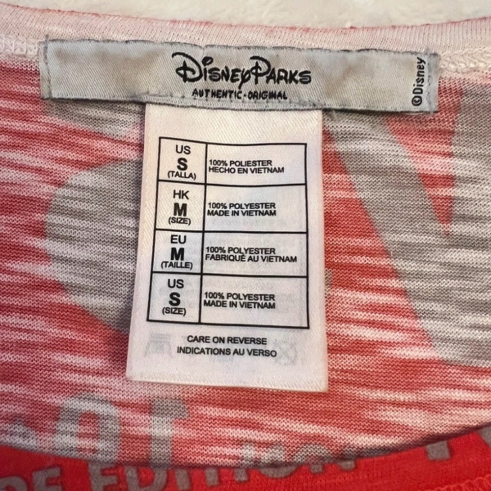 Disney Parks Newspaper Print Shirt - Mickey & Minnie "My True Love" - Size Small - Picture 3 of 5